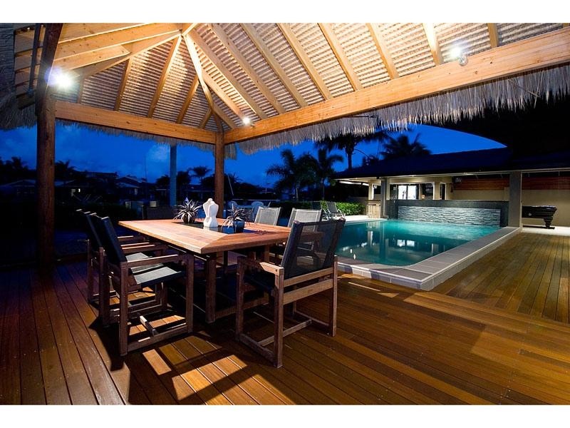 345 Bayview Street, Hollywell QLD 4216