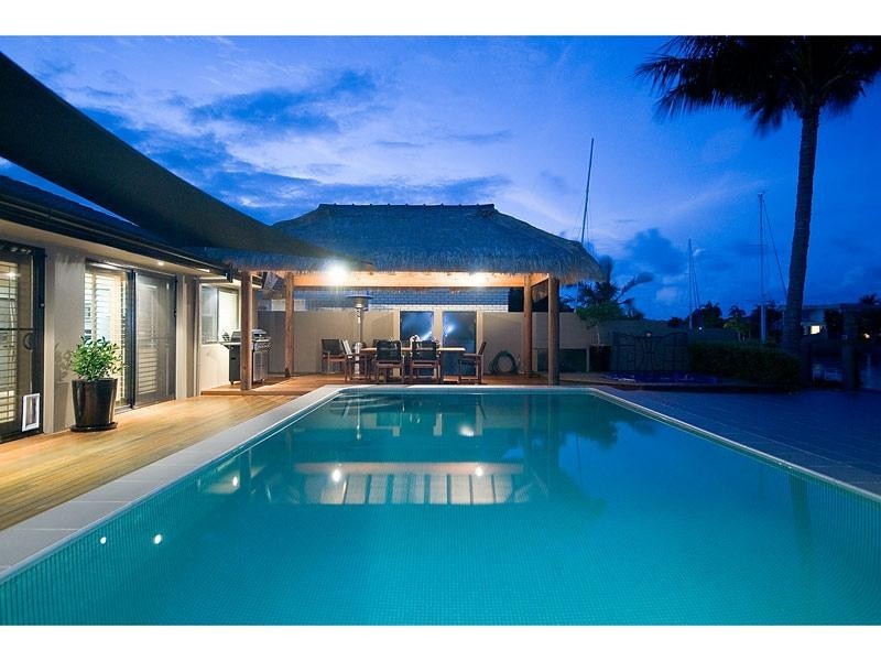 345 Bayview Street, Hollywell QLD 4216