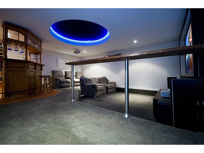 345 Bayview Street, Hollywell QLD 4216