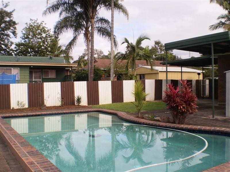 32 Ward Street, Southport QLD 4215