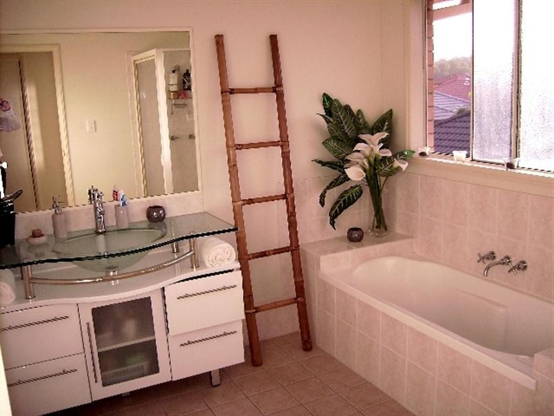 16 Brittany Drive, Oxenford QLD 4210