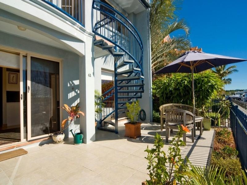 Hope Island QLD 4212
