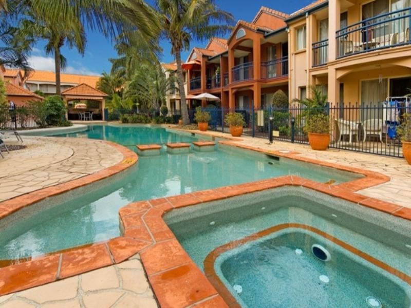 Hope Island QLD 4212