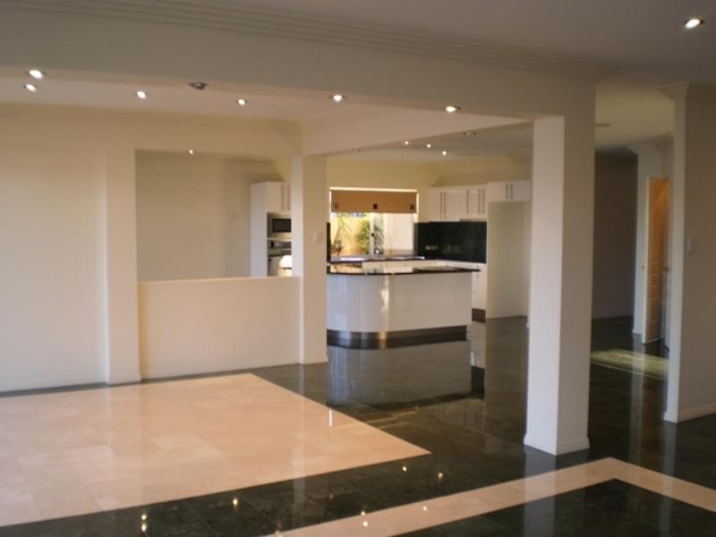 Paradise Point QLD 4216