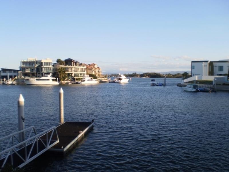 Paradise Point QLD 4216