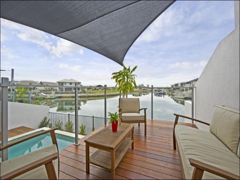 1/45 Compass Drive, Biggera Waters QLD 4216
