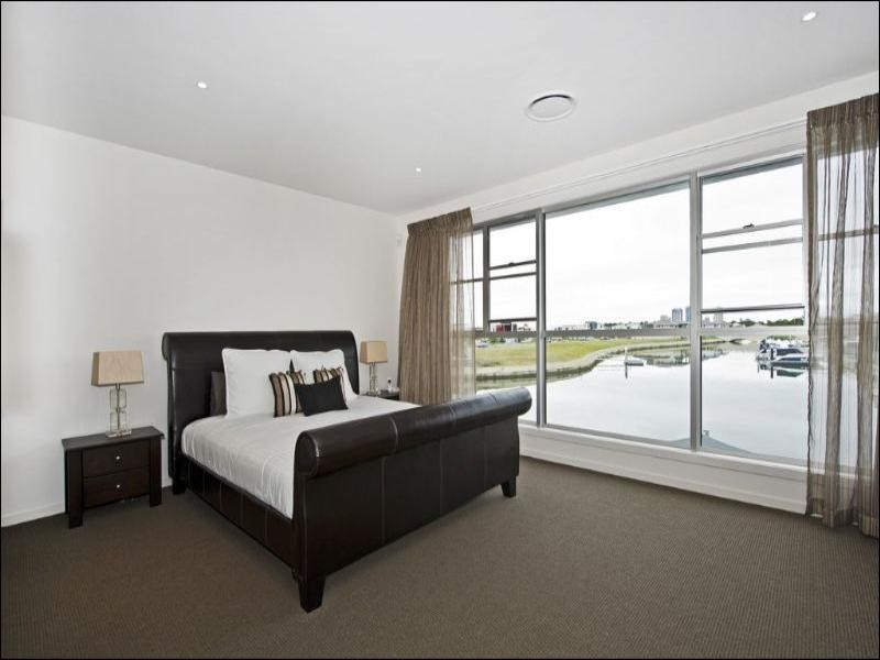 1/45 Compass Drive, Biggera Waters QLD 4216