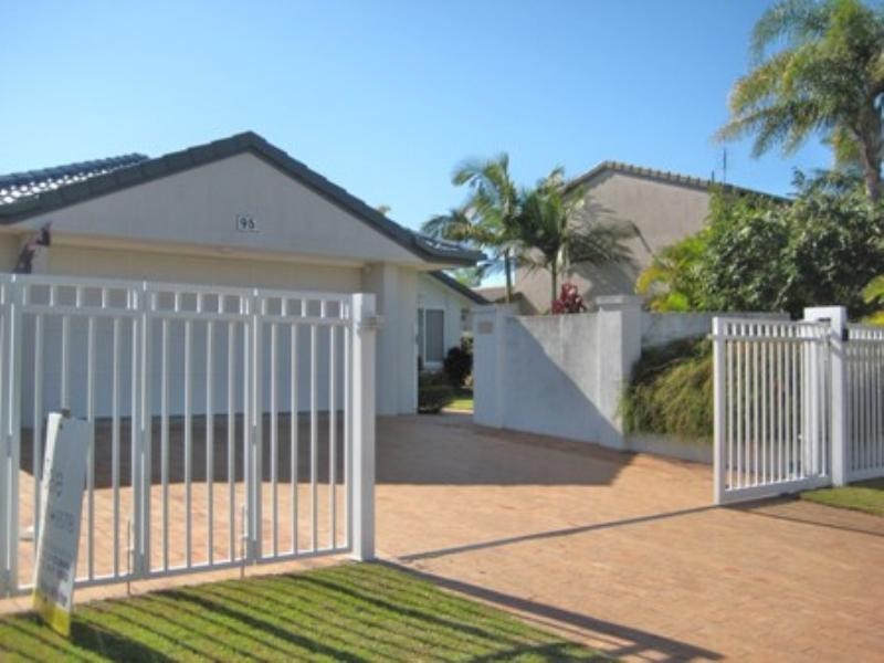 95 Limetree Parade, Runaway Bay QLD 4216