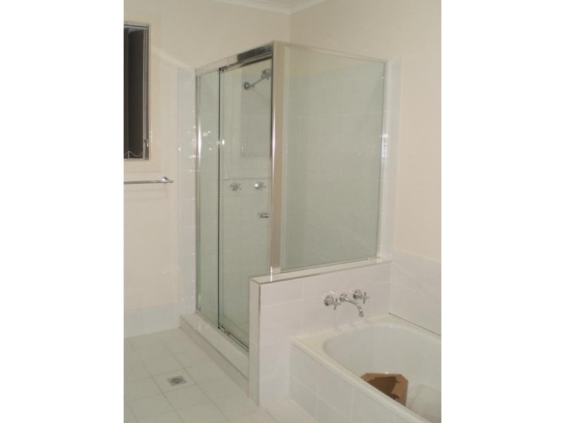 Paradise Point QLD 4216