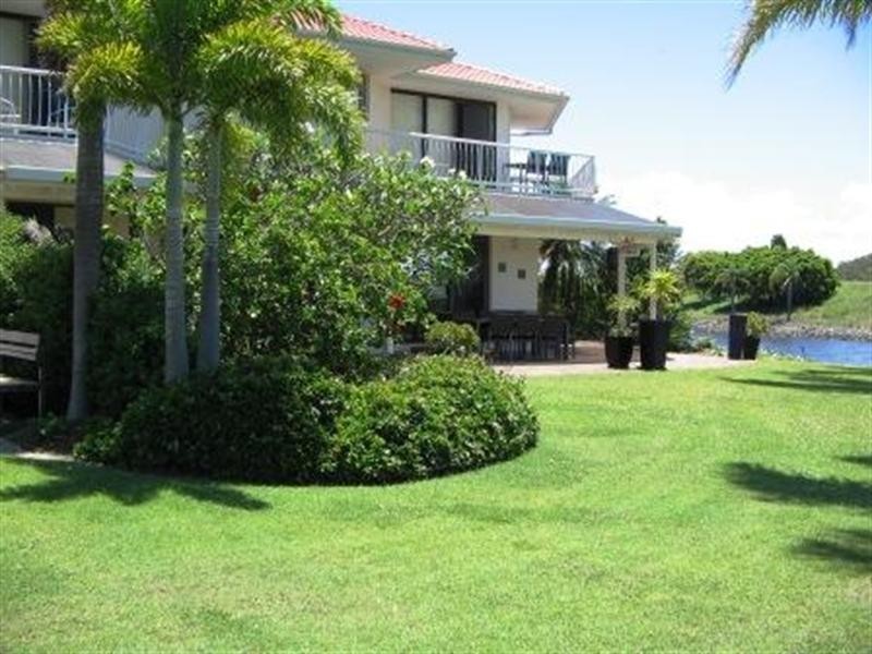 Hope Island QLD 4212