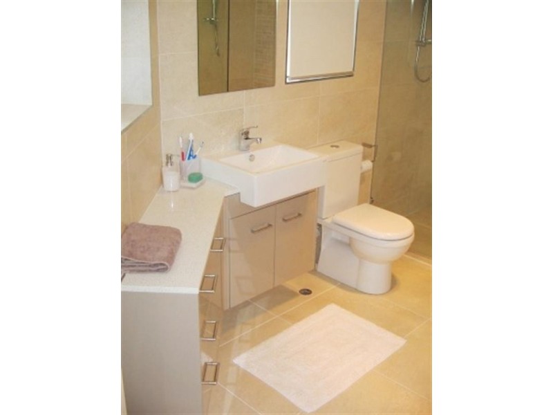 Hope Island QLD 4212