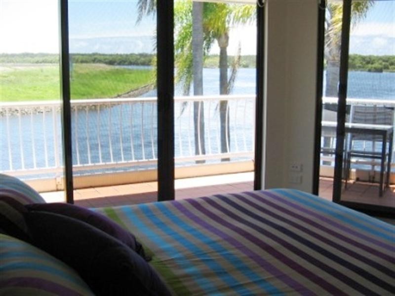 Hope Island QLD 4212