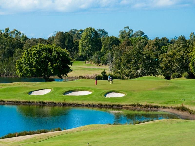 8313/8317 Magnolia Drive, Hope Island QLD 4212