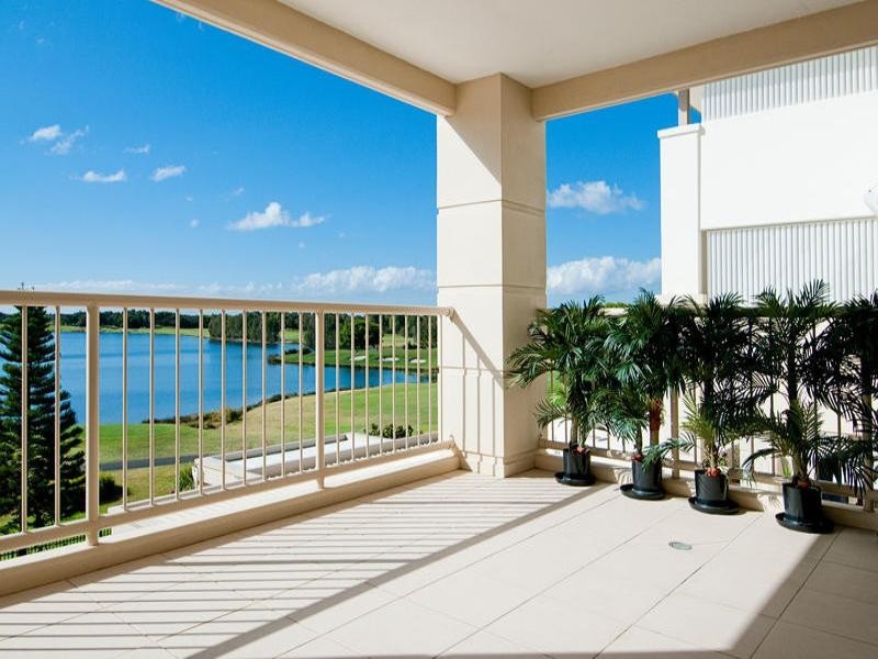 8313/8317 Magnolia Drive, Hope Island QLD 4212