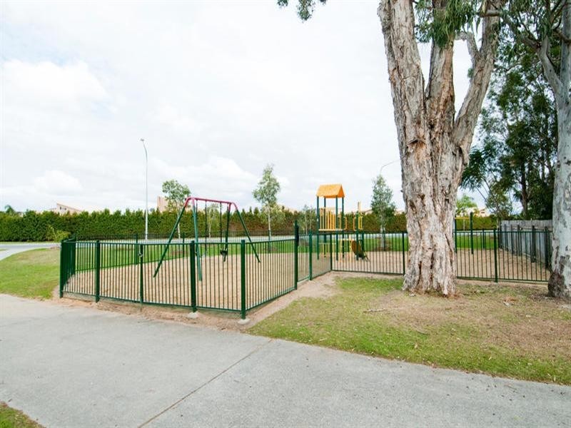 1/178 Coombabah Road, Runaway Bay QLD 4216