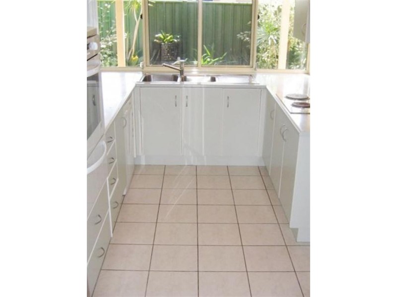 13/435 Pine Ridge Road, Coombabah QLD 4216