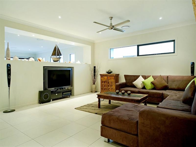 103 Compass Drive, Biggera Waters QLD 4216