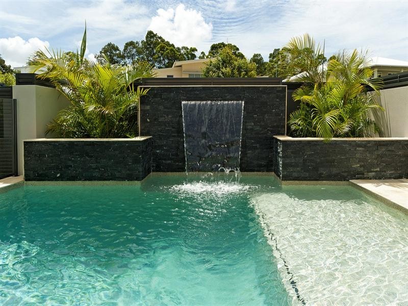 103 Compass Drive, Biggera Waters QLD 4216