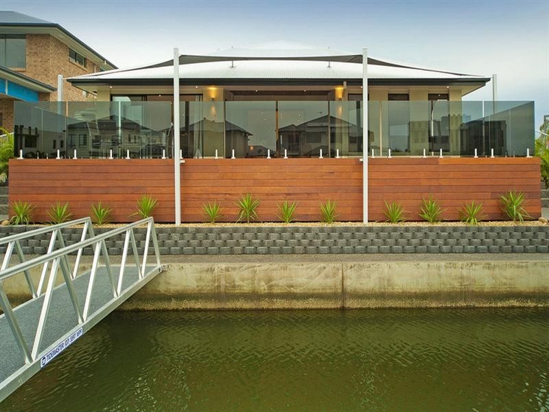 103 Compass Drive, Biggera Waters QLD 4216