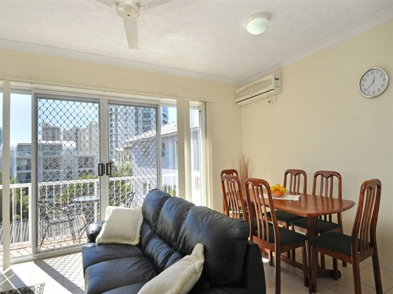 38/12 Whiting Street, Labrador QLD 4215