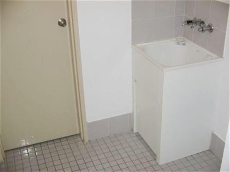 7/111 Frank Street, Labrador QLD 4215