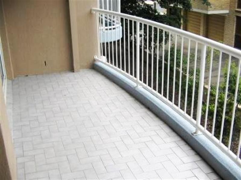 7/111 Frank Street, Labrador QLD 4215