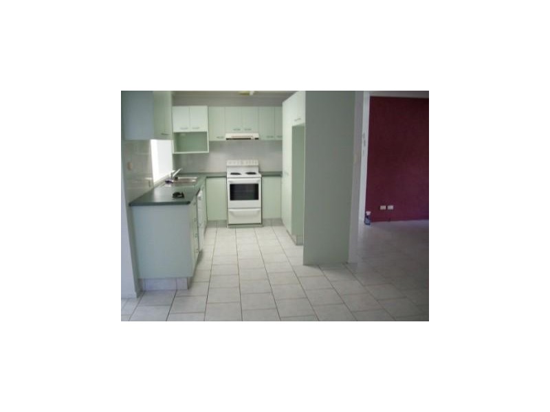 127 Minnie Street, Southport QLD 4215