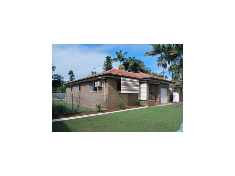 32 Ward Street, Southport QLD 4215