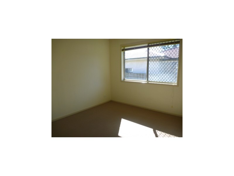 32 Ward Street, Southport QLD 4215