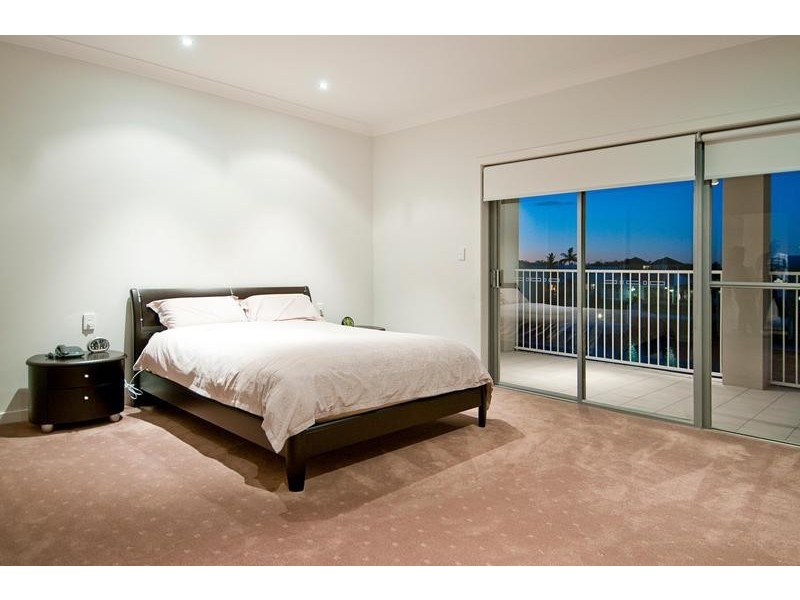 67 Limetree Parade, Runaway Bay QLD 4216