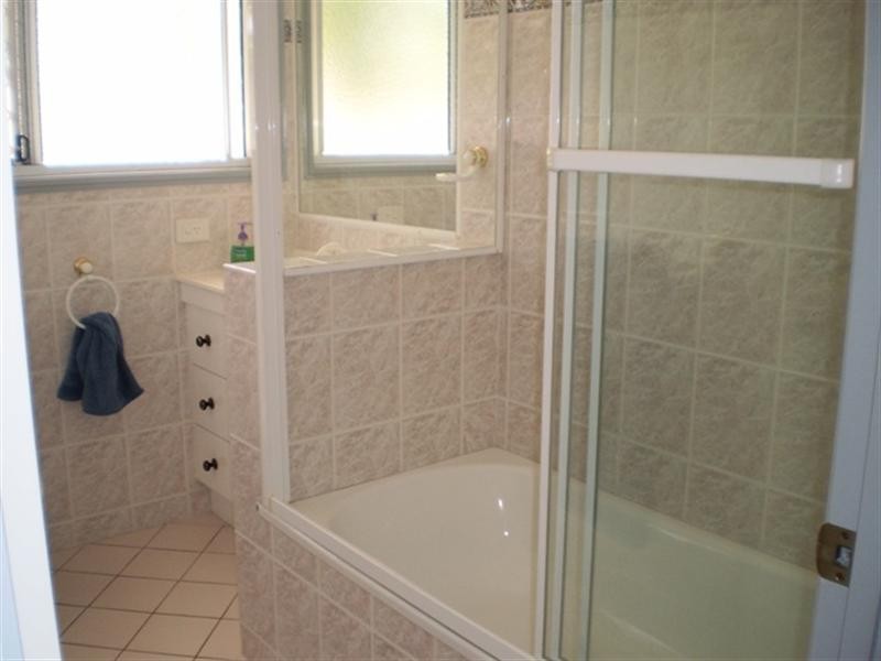 103 Morala Avenue, Runaway Bay QLD 4216