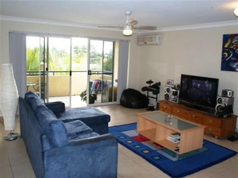 18/63-65 Bayview Street, Runaway Bay QLD 4216