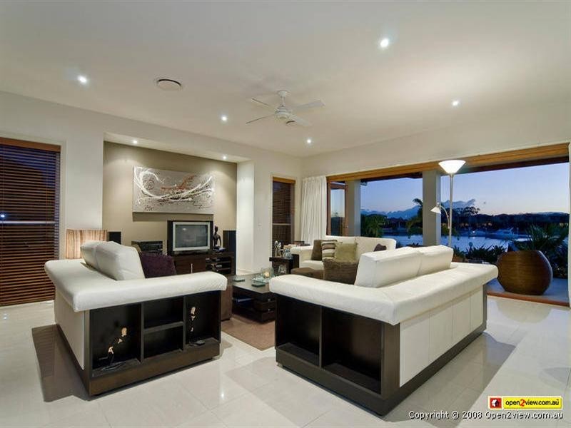 Hope Island QLD 4212