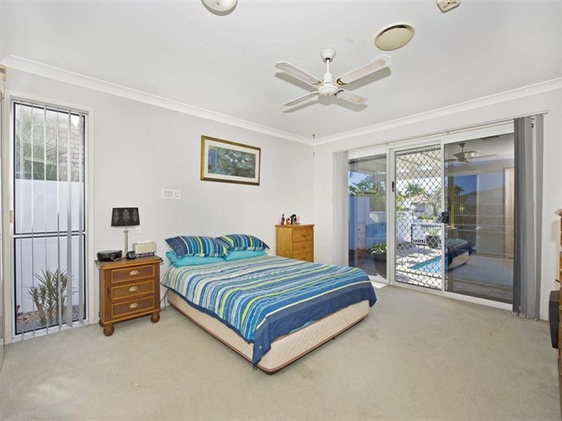 482 Oxley Drive, Runaway Bay QLD 4216