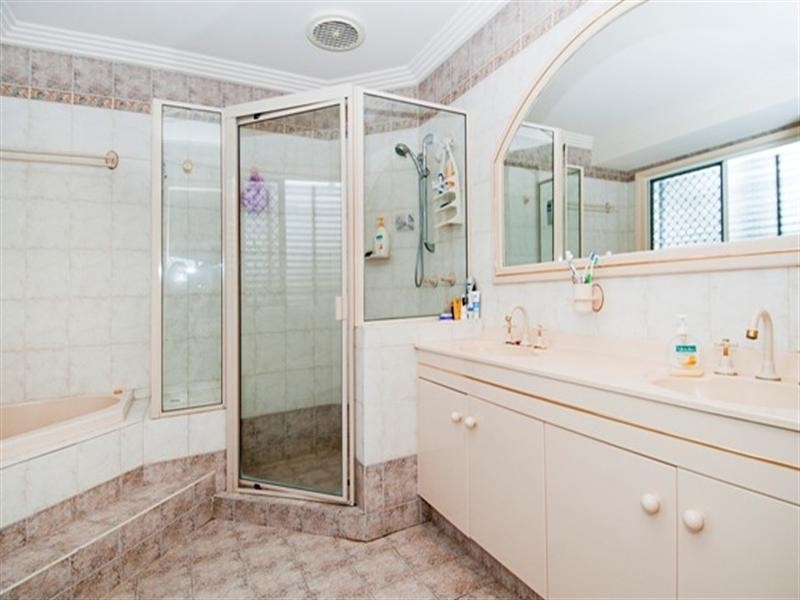 80 Limetree Parade, Runaway Bay QLD 4216