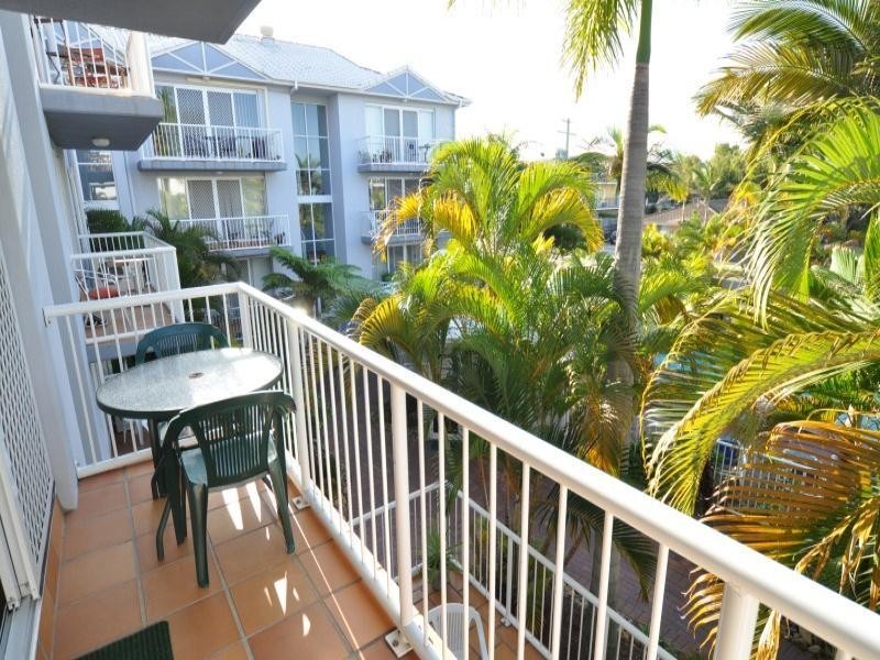 14/12 Whiting Street, Labrador QLD 4215