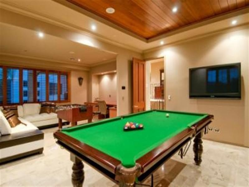 Sovereign Islands QLD 4216