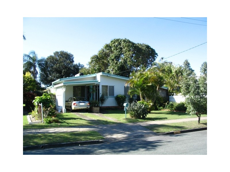 28 Reynolds Avenue, Labrador QLD 4215