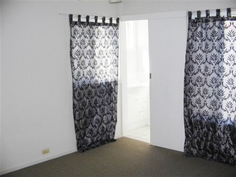 Biggera Waters QLD 4216