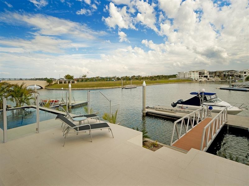 36 East Quay Drive, Biggera Waters QLD 4216