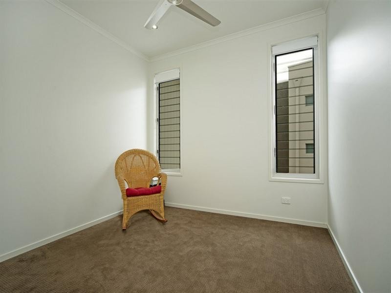 36 East Quay Drive, Biggera Waters QLD 4216