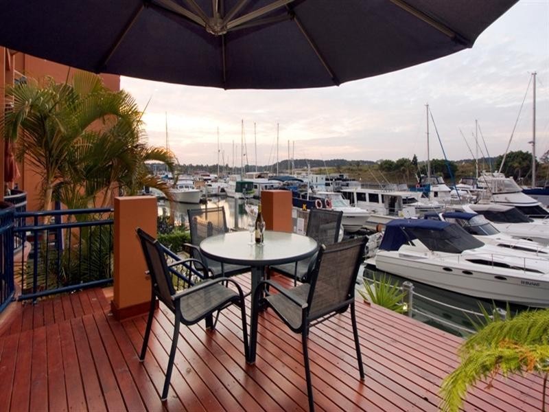 32 John Lund Drive, Hope Island QLD 4212