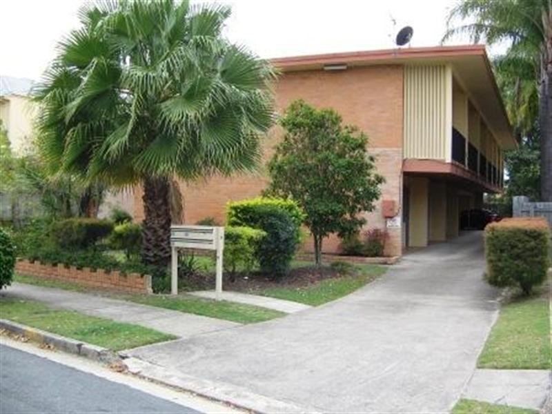 4/18 Oleander Avenue, Biggera Waters QLD 4216