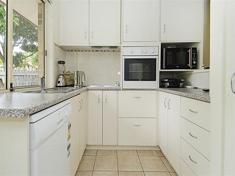 111/125 Hansford Road, Coombabah QLD 4216