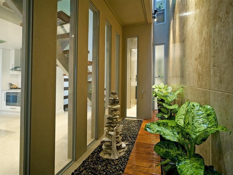 2/47 Compass Drive, Biggera Waters QLD 4216