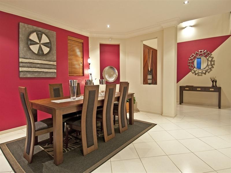 36 Anglers Esplanade, Runaway Bay QLD 4216