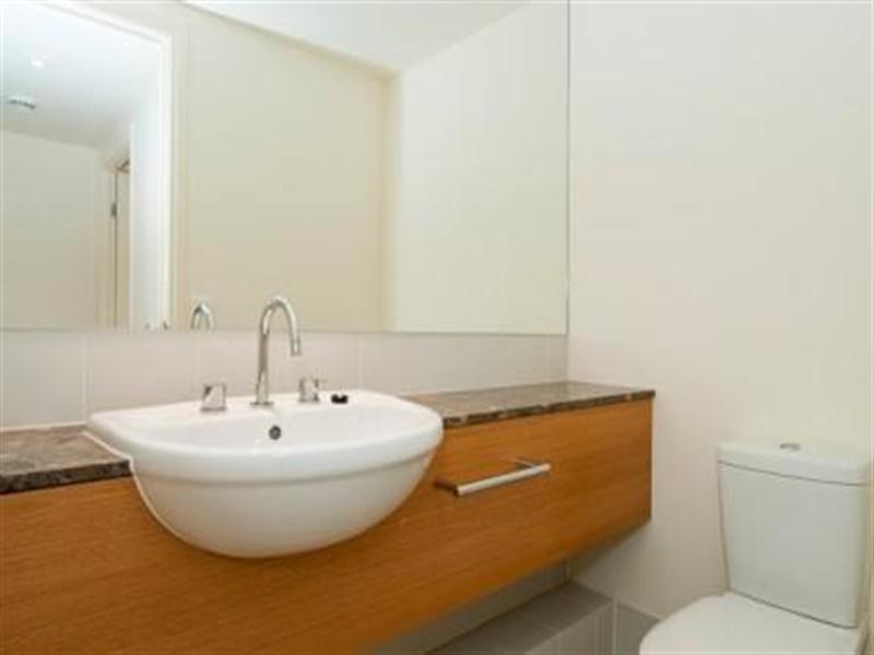 Hope Island QLD 4212