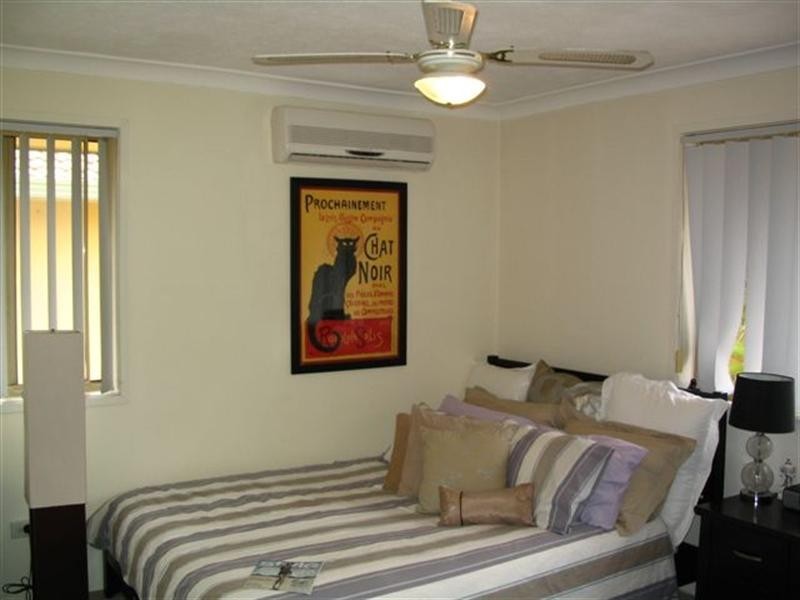 25/469 Pine Ridge Road, Runaway Bay QLD 4216