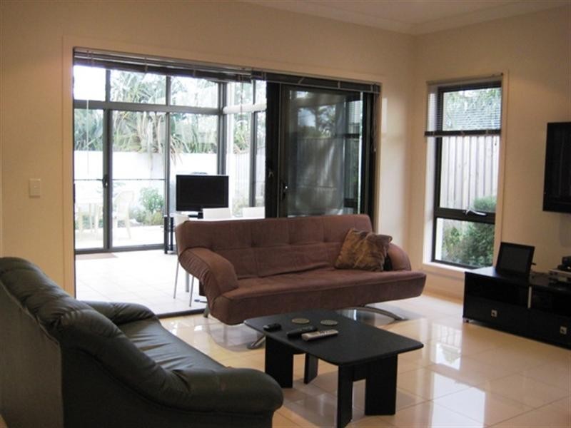 15 Galley Street, Hope Island QLD 4212