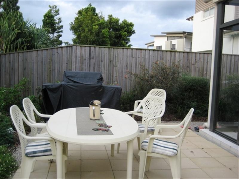 15 Galley Street, Hope Island QLD 4212